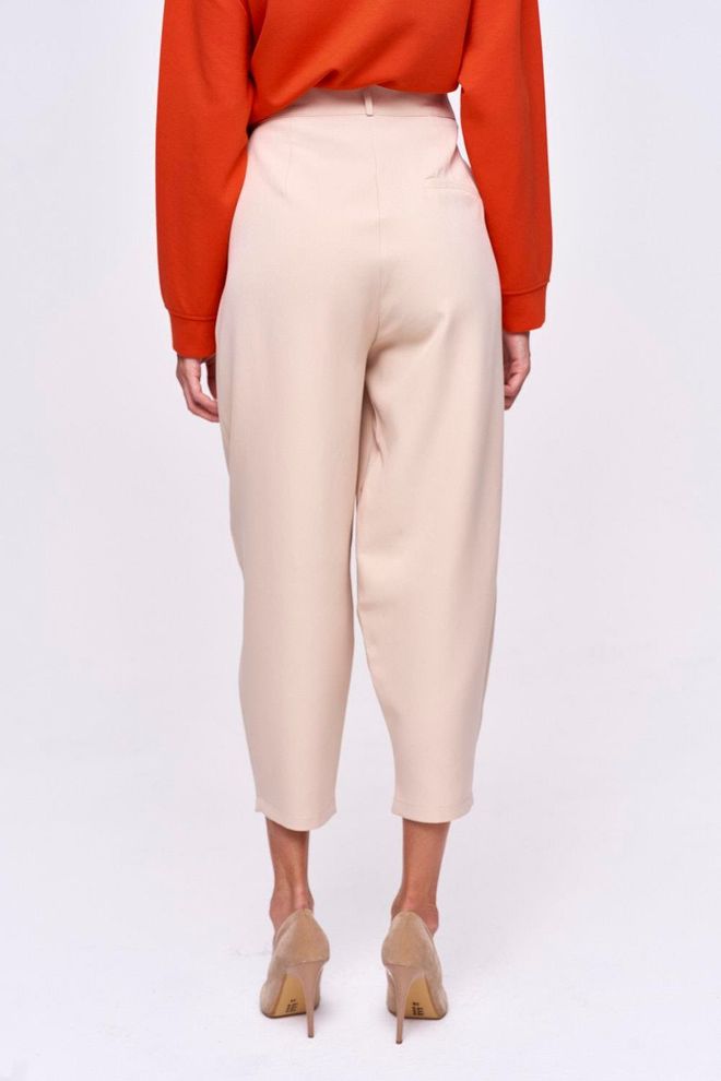 Balloon Tailored Beige Trouser