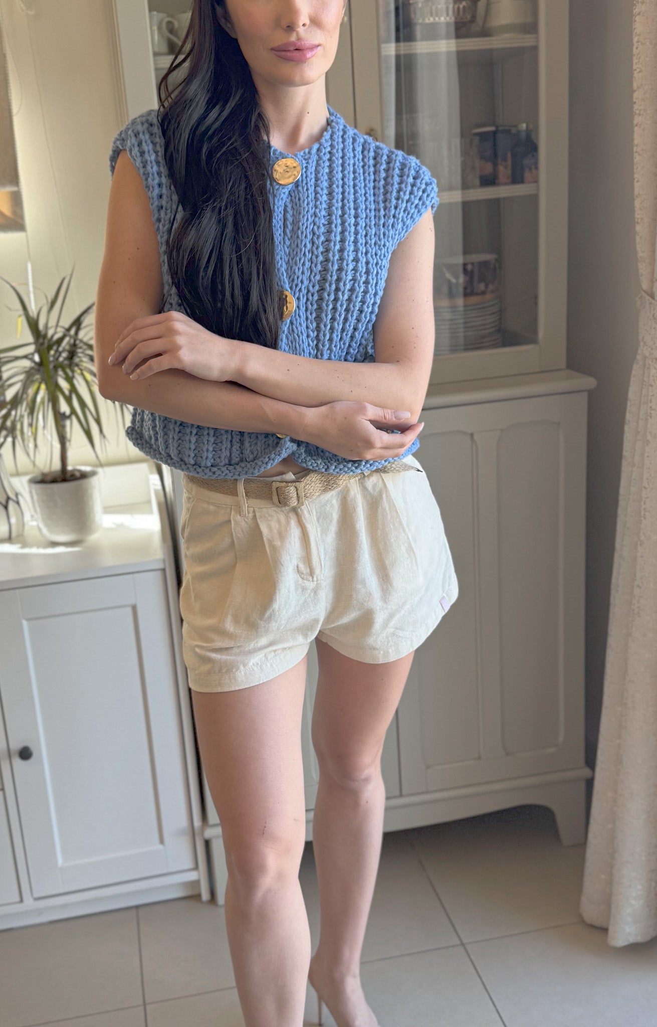 Darted Linen Shorts with Belt